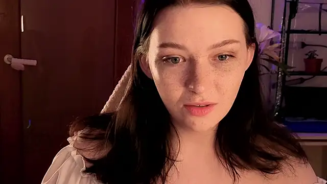 Snapshot of Doll_lira chatting on 7, 2, 2026 Doll lira online show from 7, 2, 2026