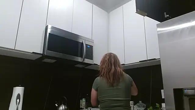 HazelSkyesChat online show from 27, 3, 2026