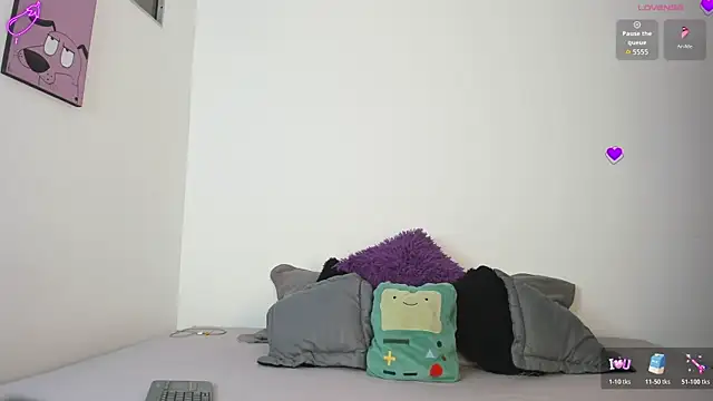 Snapshot of Cherry_violeta chatting on 19, 2, 2026 Cherry violeta online show from 19, 2, 2026