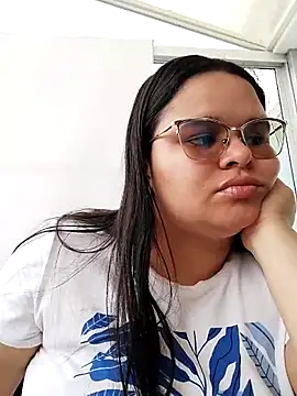 Snapshot of SamanthaStonee chatting on 13, 2, 2026 SamanthaStonee online show from 13, 2, 2026