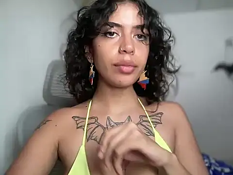 Snapshot of Antonia-bloom chatting on 22, 2, 2026 Antonia-bloom online show from 22, 2, 2026