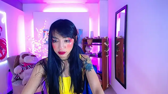 Snapshot of FIORELLA_L chatting on 27, 6, 2026 FIORELLA L online show from 27, 6, 2026