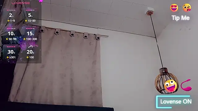 Snapshot of Karol_Vanessa__ chatting on 17, 2, 2026 Karol Vanessa online show from 17, 2, 2026