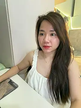 Amy8386 online show from 24, 6, 2026