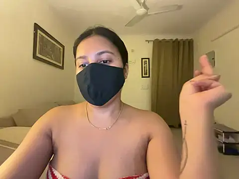 Anna girl22 online show from 25, 5, 2026