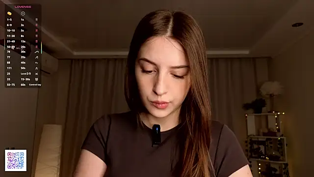 LeanneDinkle online show from 12, 4, 2026