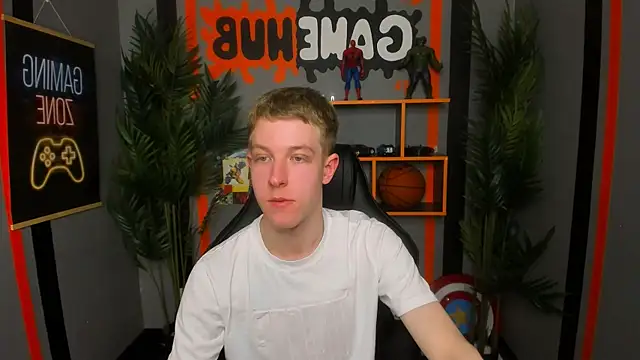 Snapshot of Dylan_Norton chatting on 20, 4, 2026 Dylan Norton online show from 20, 4, 2026