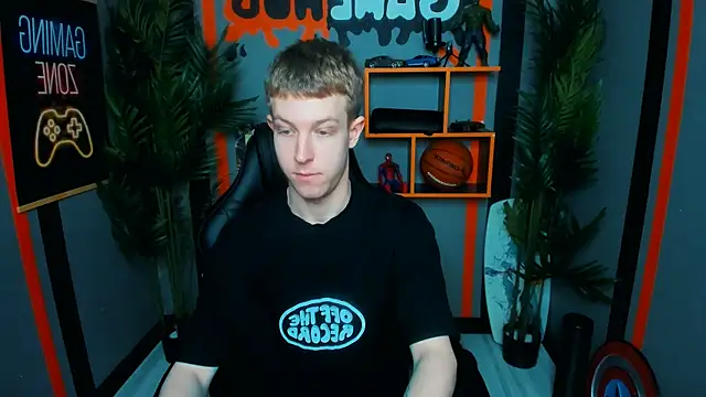 Snapshot of Dylan_Norton chatting on 28, 4, 2026 Dylan Norton online show from 28, 4, 2026