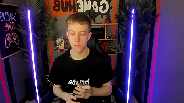 Snapshot of Dylan_Norton chatting on 21, 5, 2026 Dylan Norton online show from 21, 5, 2026