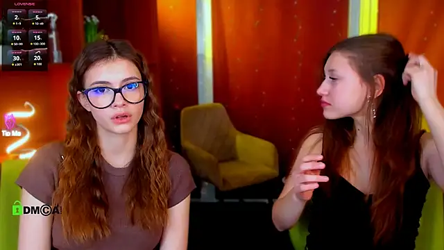 arianaa cat online show from 20, 3, 2026