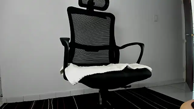 CRISTHIAN WOLF1 online show from 15, 4, 2026