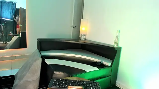 Snapshot of CRISTHIAN_WOLF1 chatting on 7, 5, 2026 CRISTHIAN WOLF1 online show from 7, 5, 2026