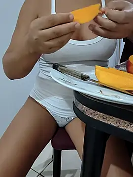 Snapshot of Moradublin chatting on 21, 2, 2026 Moradublin online show from 21, 2, 2026