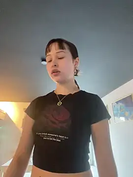 Snapshot of Just-Lilly chatting on 16, 5, 2026 Just-Lilly online show from 16, 5, 2026