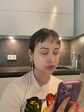 Snapshot of Just-Lilly chatting on 8, 6, 2026 Just-Lilly online show from 8, 6, 2026
