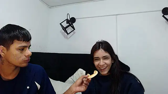 Snapshot of foxxy_and_lion chatting on 6, 2, 2026 foxxy and lion online show from 6, 2, 2026