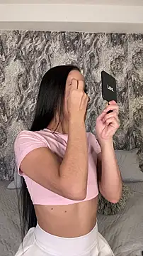 Snapshot of Mialarouse chatting on 2, 2, 2026 Mialarouse online show from 2, 2, 2026