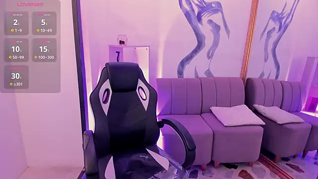 Snapshot of CarolineFyre chatting on 16, 2, 2026 CarolineFyre online show from 16, 2, 2026