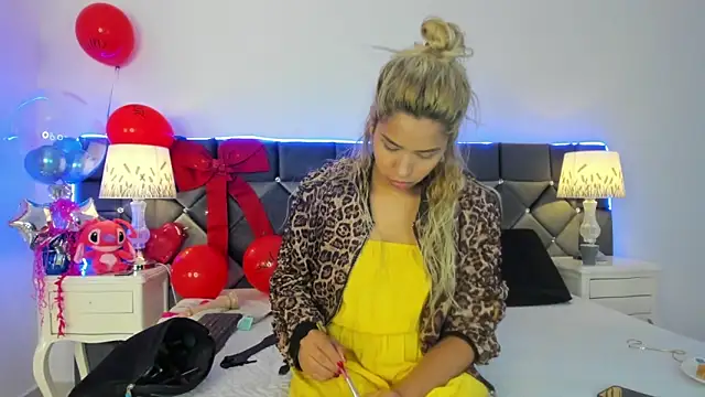  Giorgiina  online show from 10, 2, 2026