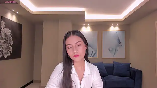 Snapshot of LucieMartin chatting on 16, 3, 2026 LucieMartin online show from 16, 3, 2026