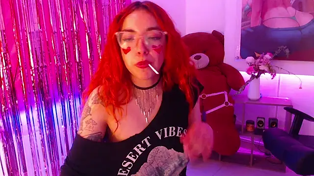 Snapshot of mere_in_redd chatting on 11, 5, 2026 mere in redd online show from 11, 5, 2026