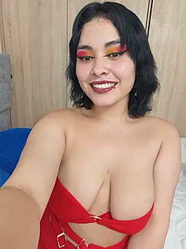 zoe love18 online show from 17, 5, 2026