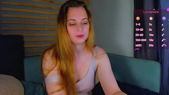 Snapshot of Alice_Wanderr chatting on 10, 4, 2026 Alice Wanderr online show from 10, 4, 2026