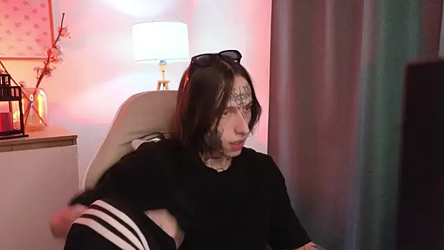 swagamee online show from 18, 4, 2026