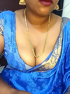 Snapshot of Chinnima143 chatting on 27, 5, 2026 Chinnima143 online show from 27, 5, 2026