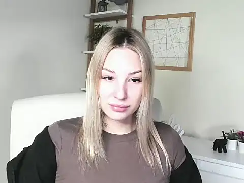 Snapshot of VelvetAngela chatting on 13, 2, 2026 VelvetAngela online show from 13, 2, 2026