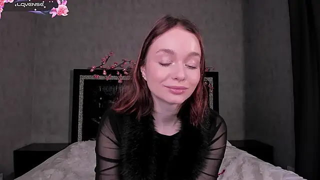 LillianPerry online show from 2, 3, 2026