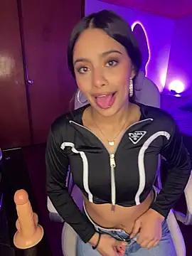 Snapshot of Dulce_pink18 chatting on 15, 2, 2026 Dulce pink18 online show from 15, 2, 2026