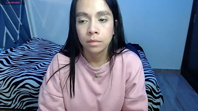Snapshot of paula_lopez__ chatting on 23, 4, 2026 paula lopez online show from 23, 4, 2026