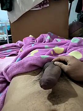 Snapshot of Ale_5673 chatting on 4, 2, 2026 Ale 5673 online show from 4, 2, 2026