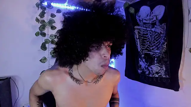 Snapshot of Aaron_Hopper chatting on 16, 2, 2026 Aaron Hopper online show from 16, 2, 2026