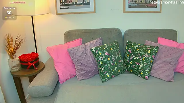 SinLuna  online show from 30, 3, 2026