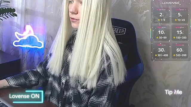 Shiny Victoria online show from 10, 4, 2026