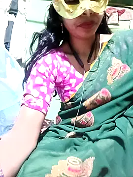 Royal hotti0011 online show from 9, 3, 2026