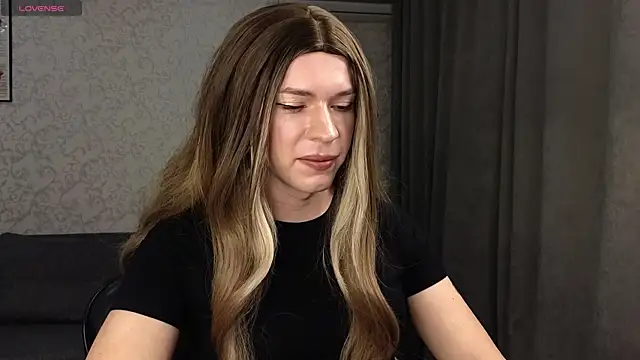 Snapshot of Anna_inHear chatting on 3, 5, 2026 Anna inHear online show from 3, 5, 2026