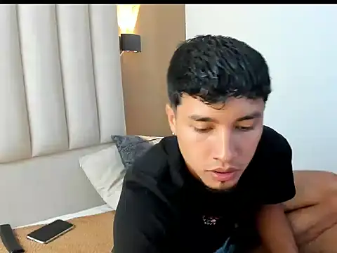 Noah Smith01 online show from 3, 4, 2026