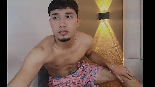 Noah Smith01 online show from 11, 4, 2026