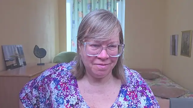 Snapshot of Emma_Eclipsee chatting on 12, 2, 2026 Emma Eclipsee online show from 12, 2, 2026