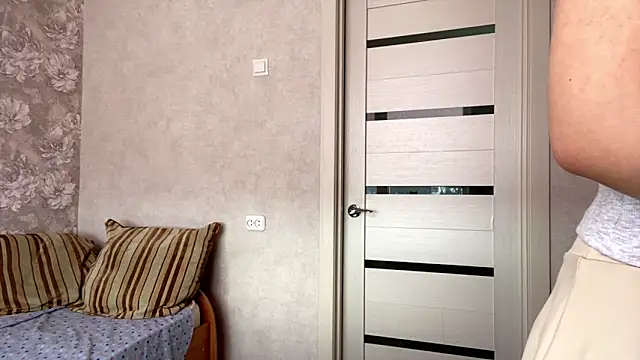 Snapshot of Shanika_wey chatting on 21, 2, 2026 Shanika wey online show from 21, 2, 2026