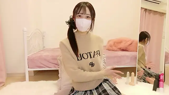 Snapshot of rinochan_v chatting on 14, 2, 2026 rinochan v online show from 14, 2, 2026