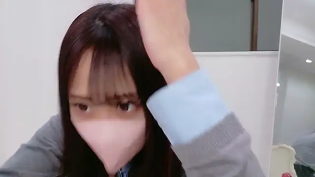 Snapshot of rinochan_v chatting on 24, 2, 2026 rinochan v online show from 24, 2, 2026