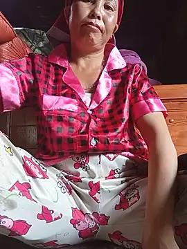 lena-cute online show from 14, 6, 2026