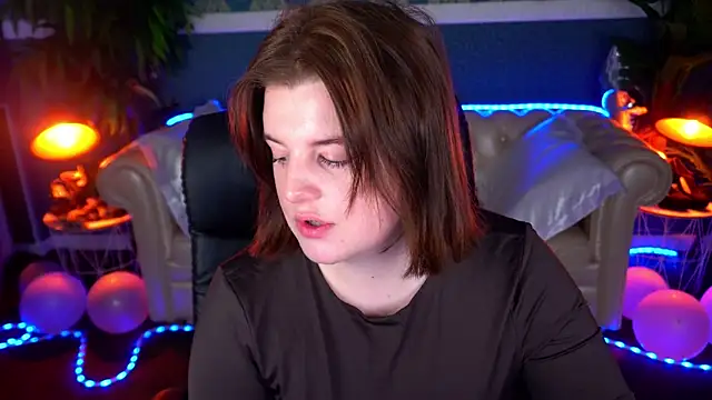 KristiFoxy online show from 6, 3, 2026