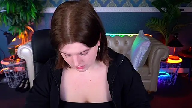 Snapshot of KristiFoxy chatting on 18, 4, 2026 KristiFoxy online show from 18, 4, 2026