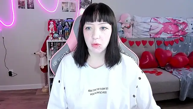 Snapshot of MollysLand chatting on 12, 2, 2026 MollysLand online show from 12, 2, 2026