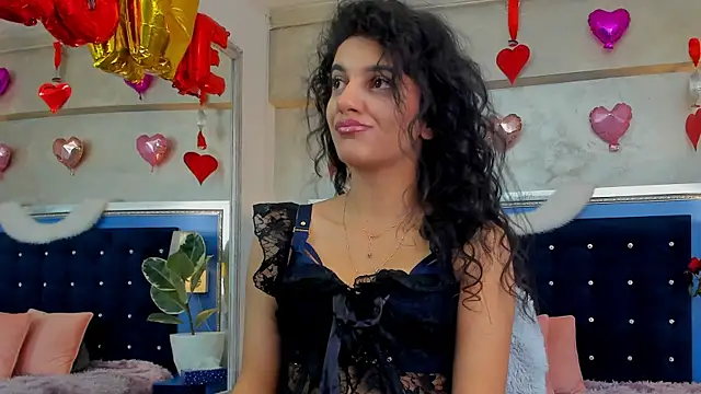 YasmineDelight online show from 17, 2, 2026